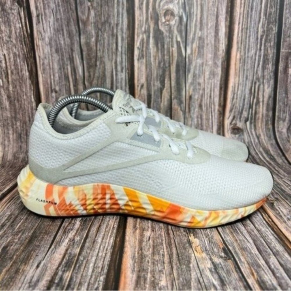 Reebok Fresh Film Wmns Size 8.5 White/Orange Athletic Running Shoes Sneakers